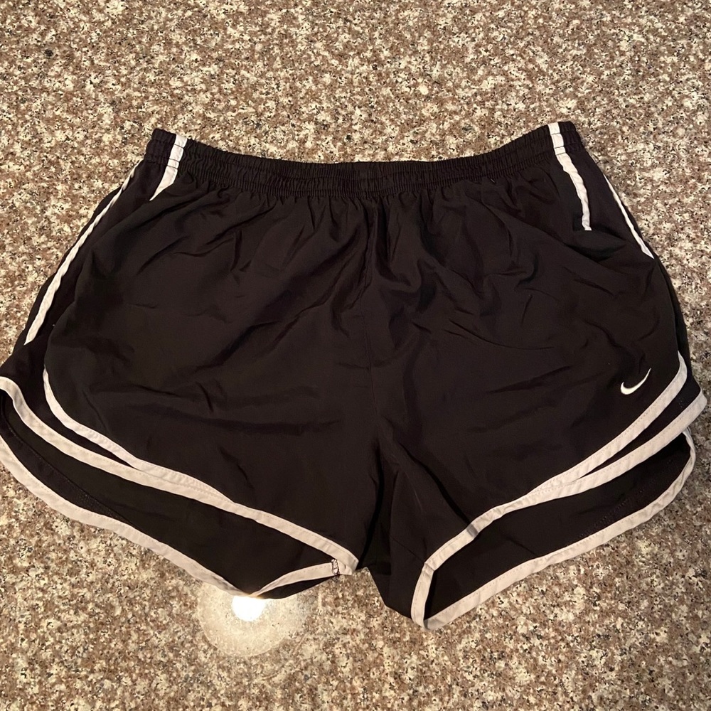 Black Nike shorts